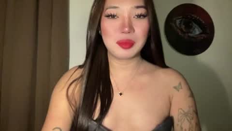 Snapshot of makemesquirt_xxx chatting on July 2026 12:48:01 AM KEANA online show from July 2026 12:48:01 AM