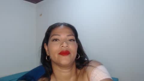 MAKENNAA online show from February 2025 09:46:02 AM