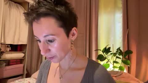 Follow please and enjoy  online show from November 2025 04:14:02 PM