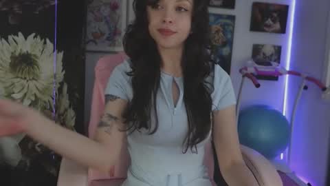 MakiyahBelle online show from February 2026 10:49:01 AM