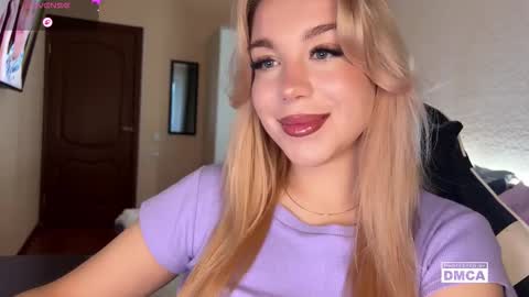 maksisisia online show from November 2025 01:11:01 PM