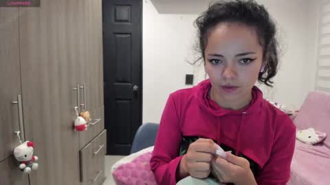 Snapshot of mal_norma chatting on February 2025 02:06:01 AM Mal Norma online show from February 2025 02:06:01 AM