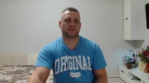 malchyshka online show from January 2025 02:30:02 PM