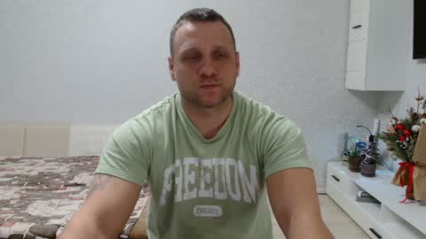 malchyshka online show from January 2025 09:08:02 AM