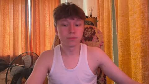 Snapshot of malcolm_yang chatting on May 2026 03:45:02 AM Tom and Mark 3 online show from May 2026 03:45:02 AM