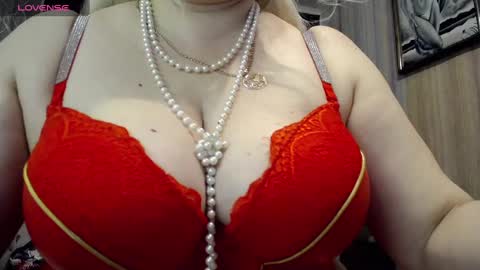 Snapshot of maleficentgold chatting on February 2025 12:56:01 PM Madlen online show from February 2025 12:56:01 PM