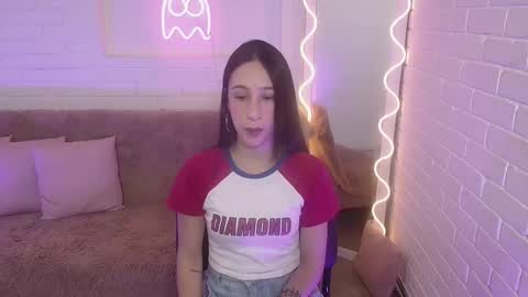 Snapshot of maleja_tay chatting on November 2025 07:34:01 PM MALEJAA online show from November 2025 07:34:01 PM