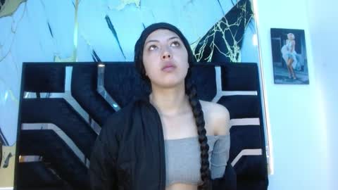 malejacs01 online show from October 2025 12:25:02 PM