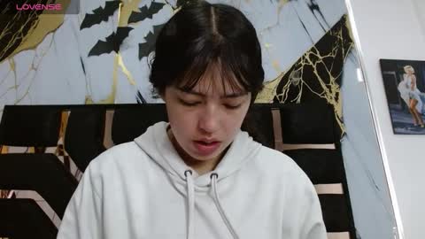 malejacs01 online show from December 2025 11:37:01 AM