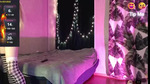 Snapshot of mali_sia chatting on November 2025 11:53:01 PM Mischelle online show from November 2025 11:53:01 PM