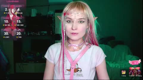 Snapshot of mali_sia chatting on December 2025 01:54:01 AM Mischelle online show from December 2025 01:54:01 AM