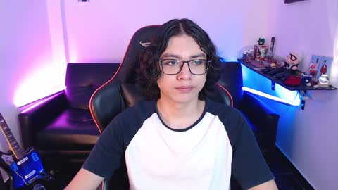 Snapshot of malik_harrison_ chatting on January 2025 03:23:01 PM Malik online show from January 2025 03:23:01 PM