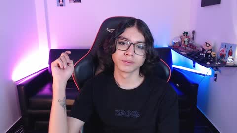 Snapshot of malik_harrison_ chatting on January 2025 04:52:02 PM Malik online show from January 2025 04:52:02 PM