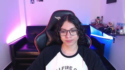 Snapshot of malik_harrison_ chatting on January 2025 06:00:01 PM Malik online show from January 2025 06:00:01 PM