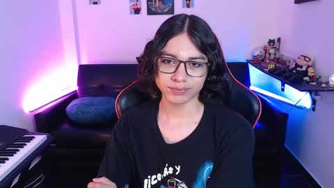 Snapshot of malik_harrison_ chatting on February 2025 05:25:02 PM Malik online show from February 2025 05:25:02 PM