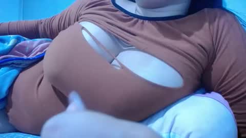 M A L I K A online show from April 2026 02:39:01 AM