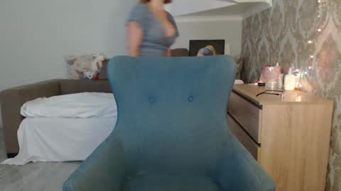 Snapshot of mallinia chatting on November 2025 10:15:01 AM mallinia online show from November 2025 10:15:01 AM