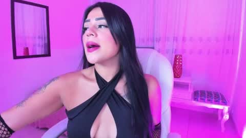 Mallorie online show from April 2026 04:21:02 PM