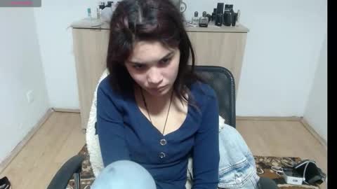 mallorymyers online show from November 2025 09:05:02 PM