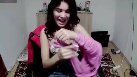 mallorymyers online show from December 2025 08:58:02 PM