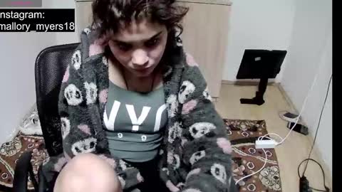 mallorymyers online show from December 2025 09:08:02 PM