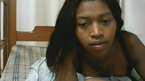 Snapshot of malluna4 chatting on June 2026 10:10:01 AM Malluna online show from June 2026 10:10:01 AM
