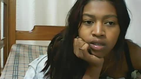 Snapshot of malluna4 chatting on June 2026 10:15:01 AM Malluna online show from June 2026 10:15:01 AM