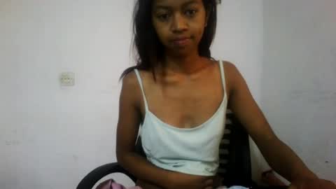 Snapshot of malluna4 chatting on July 2026 08:12:01 AM Malluna online show from July 2026 08:12:01 AM