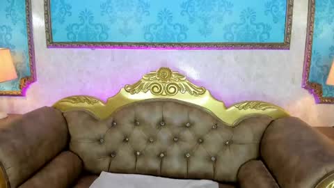 maloryjones online show from June 2026 02:33:01 PM