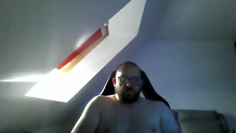 breton online show from June 2026 06:41:01 PM