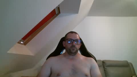 breton online show from July 2026 08:24:02 PM