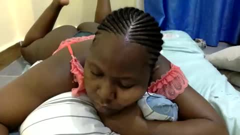 mamasita2023 online show from November 2025 08:20:02 PM