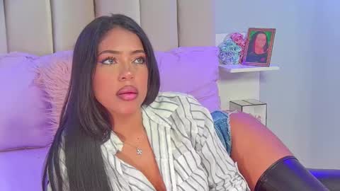 Snapshot of mami_natacha19x chatting on October 2025 01:44:02 PM nati online show from October 2025 01:44:02 PM