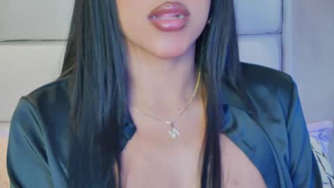 Snapshot of mami_natacha19x chatting on November 2025 06:01:01 AM nati online show from November 2025 06:01:01 AM