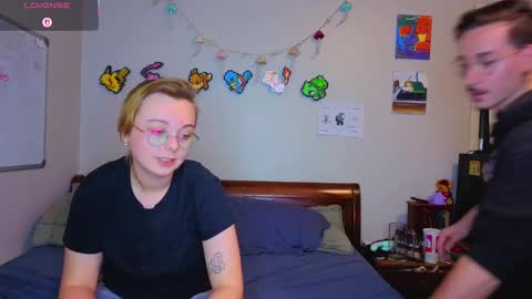 MamiCloudz online show from September 2025 01:05:02 AM