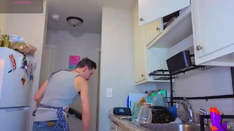 MamiCloudz online show from November 2025 08:27:02 PM