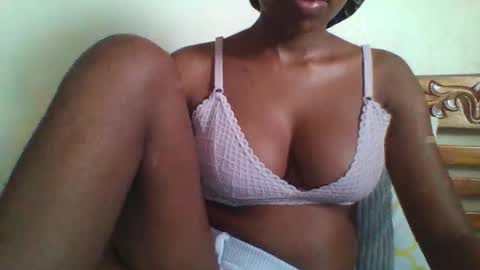 mammaplay online show from November 2025 06:12:01 AM