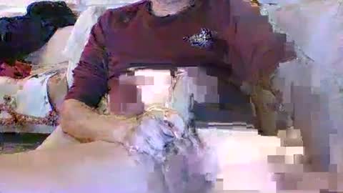 Snapshot of man211172 chatting on January 2025 06:27:02 PM man211172 online show from January 2025 06:27:02 PM