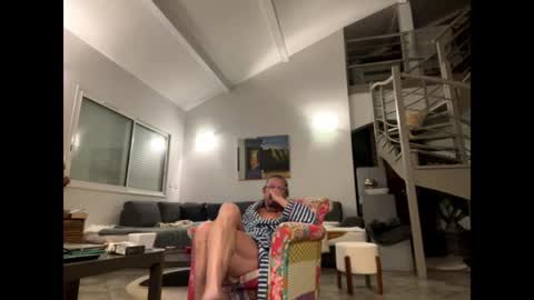 man38110 online show from February 2025 04:59:02 AM