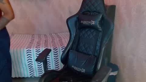 man_san11 online show from September 2025 02:28:01 PM