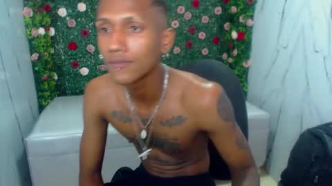 man_san11 online show from November 2025 05:01:02 PM