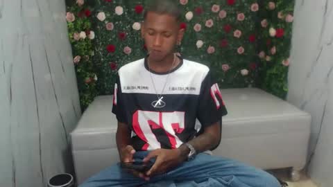 man_san11 online show from November 2025 01:55:02 PM