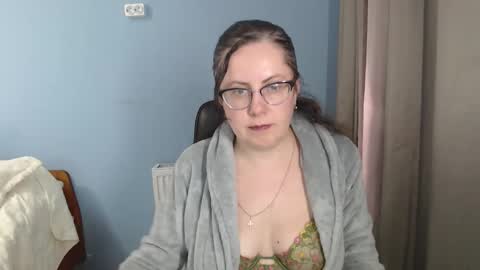 Snapshot of mandarinka28 chatting on December 2025 09:14:01 AM mandarinka28 online show from December 2025 09:14:01 AM