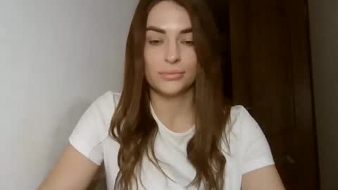 Snapshot of mandibrooks chatting on November 2025 11:39:02 PM MandiBrooks online show from November 2025 11:39:02 PM