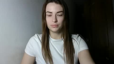 Snapshot of mandibrooks chatting on December 2025 08:58:02 PM MandiBrooks online show from December 2025 08:58:02 PM