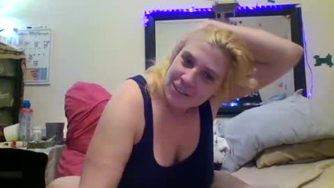 mindy22 online show from February 2025 09:37:01 AM