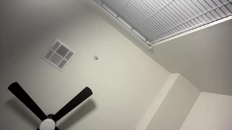 MandingooMann online show from October 2025 10:29:01 AM