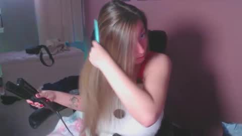 MandyBabyXXX online show from December 2025 08:37:02 PM