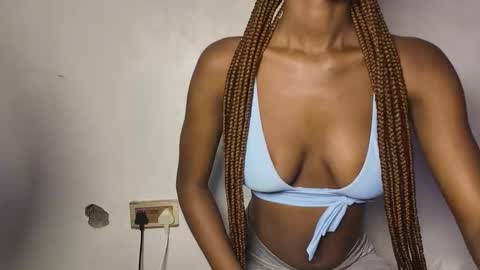 Snapshot of mandymia chatting on November 2025 04:23:02 AM mandymia online show from November 2025 04:23:02 AM