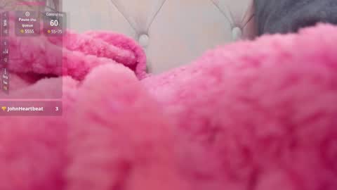 Snapshot of mandyminx66 chatting on December 2024 10:46:02 PM Mandy Val online show from December 2024 10:46:02 PM